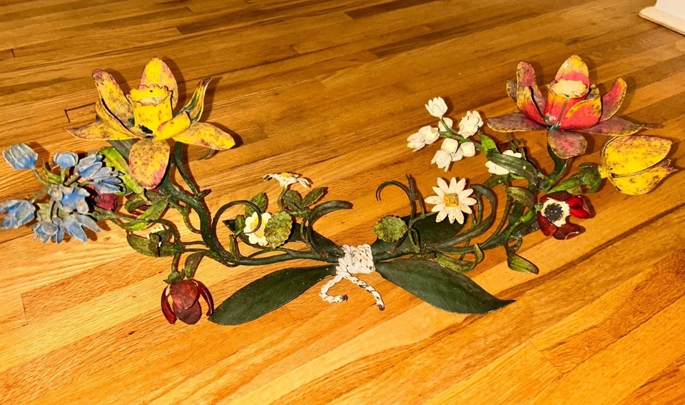 "Candelabro francés de 21"" con flores amarillas Toleware de metal RARO" Foto 2 de 4