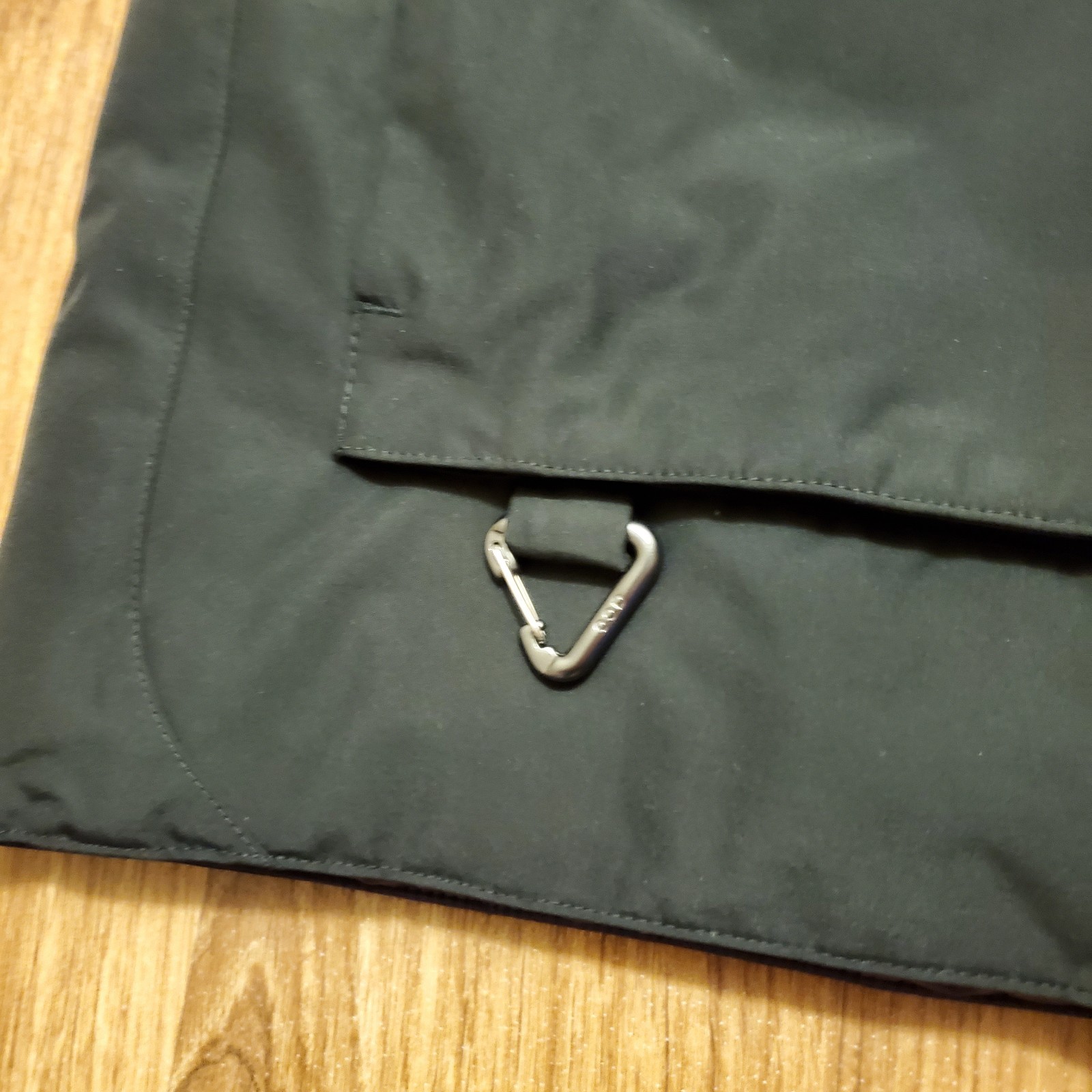 Nike ACG Skull Peak Vest Adult Unisex Large Black Purple Reversible Primaloft  thumbnail 3