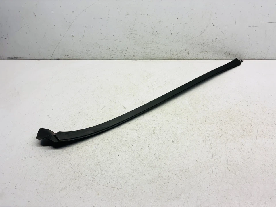 MERCEDES-BENZ AMG A35 WATER DEFLECTOR 2021 P/S A-CLASS W177 A1776902900 - Image 4 of 4