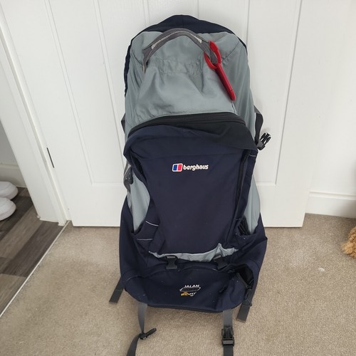 Berghaus Jalan Biofit Reiserucksack 65 + 15 Rucksack Backpack blau