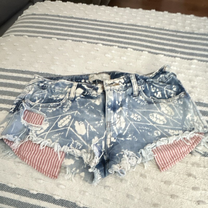 Free People Women's 28 Blue/White Floral Denim Cut Off Shorts Fringe Pockets Zip