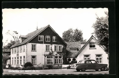 Beets, vor dem Gasthaus im Ort, Ansichtskarte 
