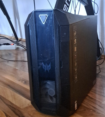Acer Predator Orion 3000 Gaming Desktop Tower Schwarz RGB WLAN