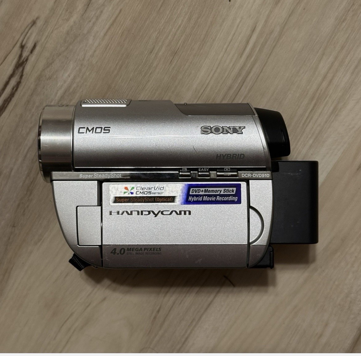 Sony Handycam DCR-DVD910 High Definition DVD, Flash Media