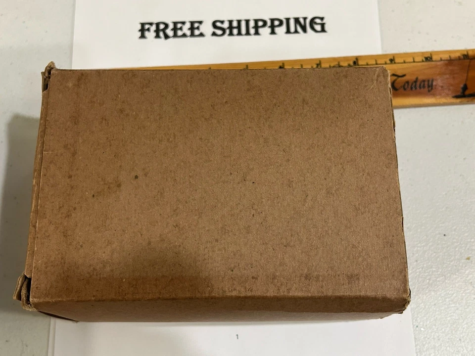 LOT OF 12 Original Mann's Bait Co. "Wooly Bully" Spinnerbaits DEALER BOX NOS 3/8 - Image 4 of 4