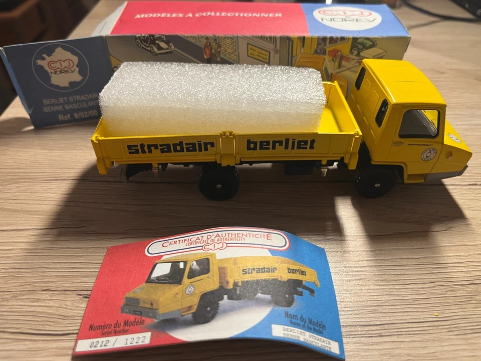 CIJ de NOREV BERLIET STRADAIR avec benne basculante n° 8/02/50 - Photo 3/4