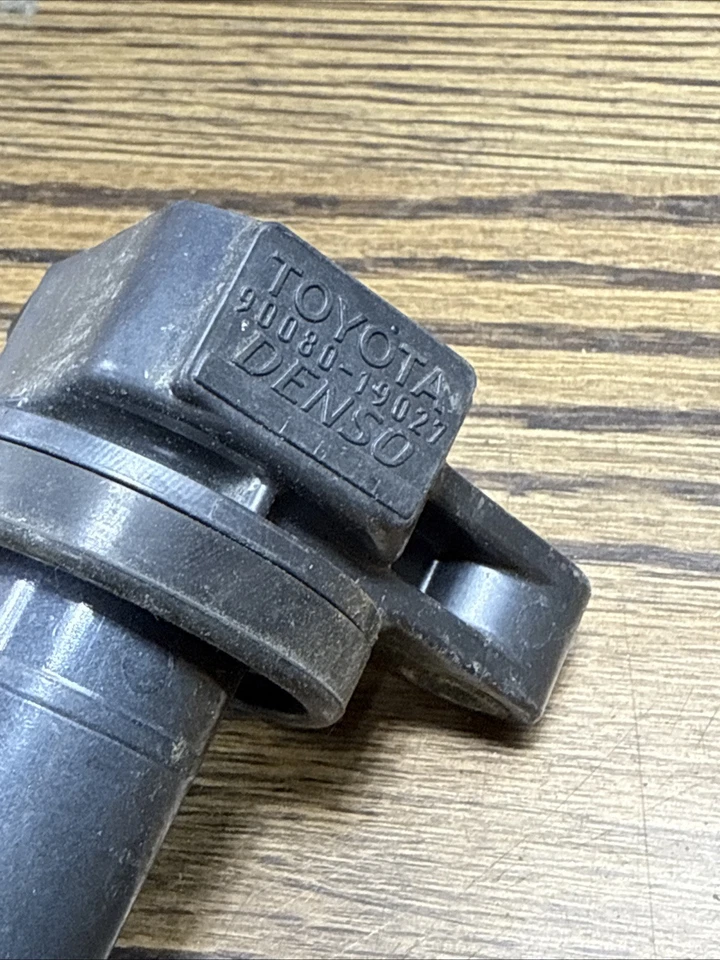 OEM Engine Ignition Coil 90080-19027 Toyota 4Runner Land Cruiser Tundra Sequoia - Image 2 of 4