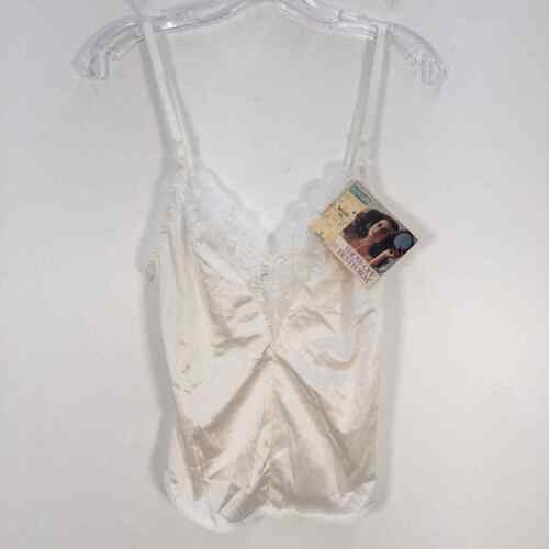 VTG NWT BestForm White Satin Lace Camisole Cropped Top Womens 36 - Picture 1 of 5