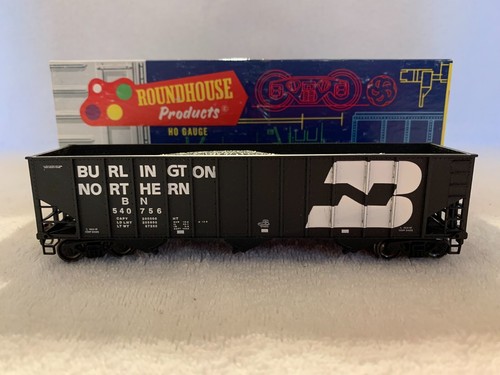 Roundhouse HO Scale Burlington Northern 3-Bay Hopper #540756 with load - Picture 1 of 8