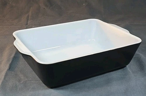 EXCELLENT Pyrex 503 RODNEY KENT STARLINE Matte Black Refrigerator Dish,  1½ qt