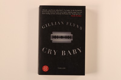 210475 Gillian Flynn CRY BABY Thriller