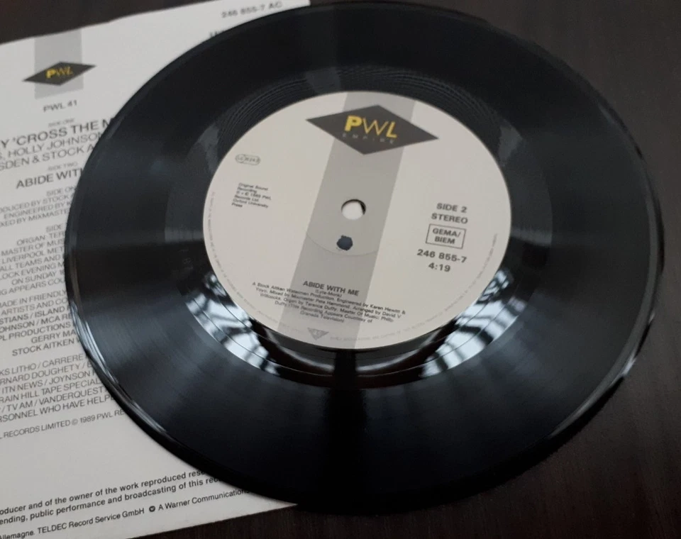 HILLSBOROUGH Single Ferry 'Cross the Mersey, Christians, McCartney, PWL Empire. - Bild 4 von 4