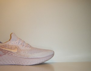women's nike epic react flyknit pearl pink