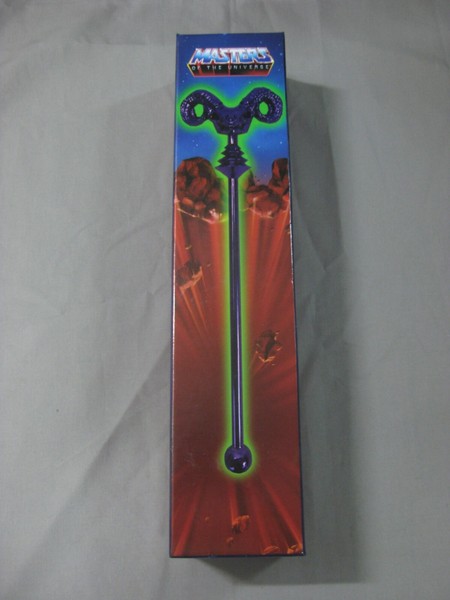 MASTERS OF THE UNIVERSE HAVOC STAFF SKELETOR REPLICA ESCALA-FACTORY-MATTEL 2020