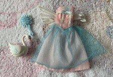 Barbie Mini Kongdom Schwanensee Swan Lake Odette Fashion