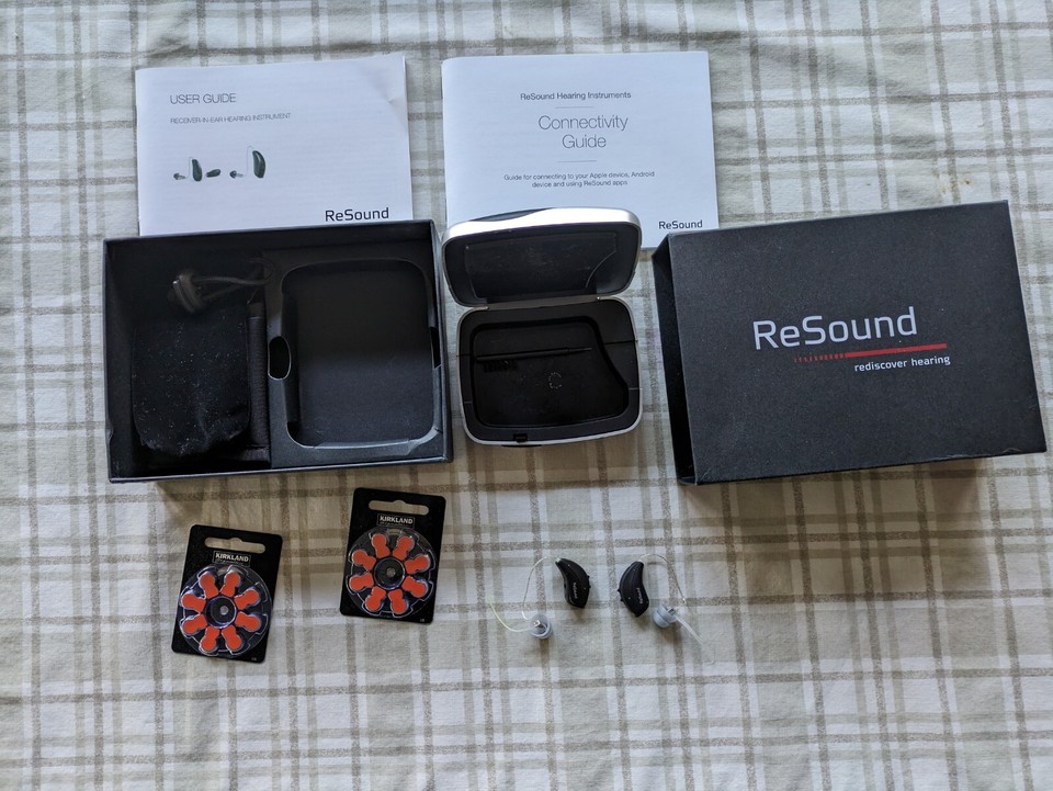 Lightly Used Resound Bluetooth Hearing Aids eBay