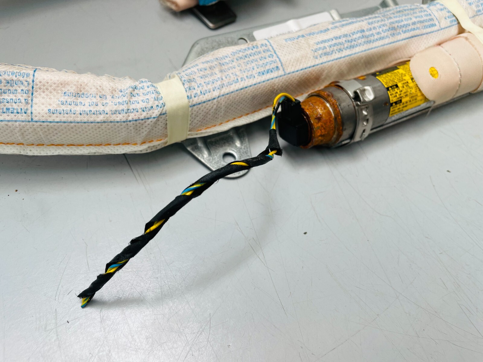 BMW 7 Series F02 Left Side Roof Head Airbag 9114167 for sale  