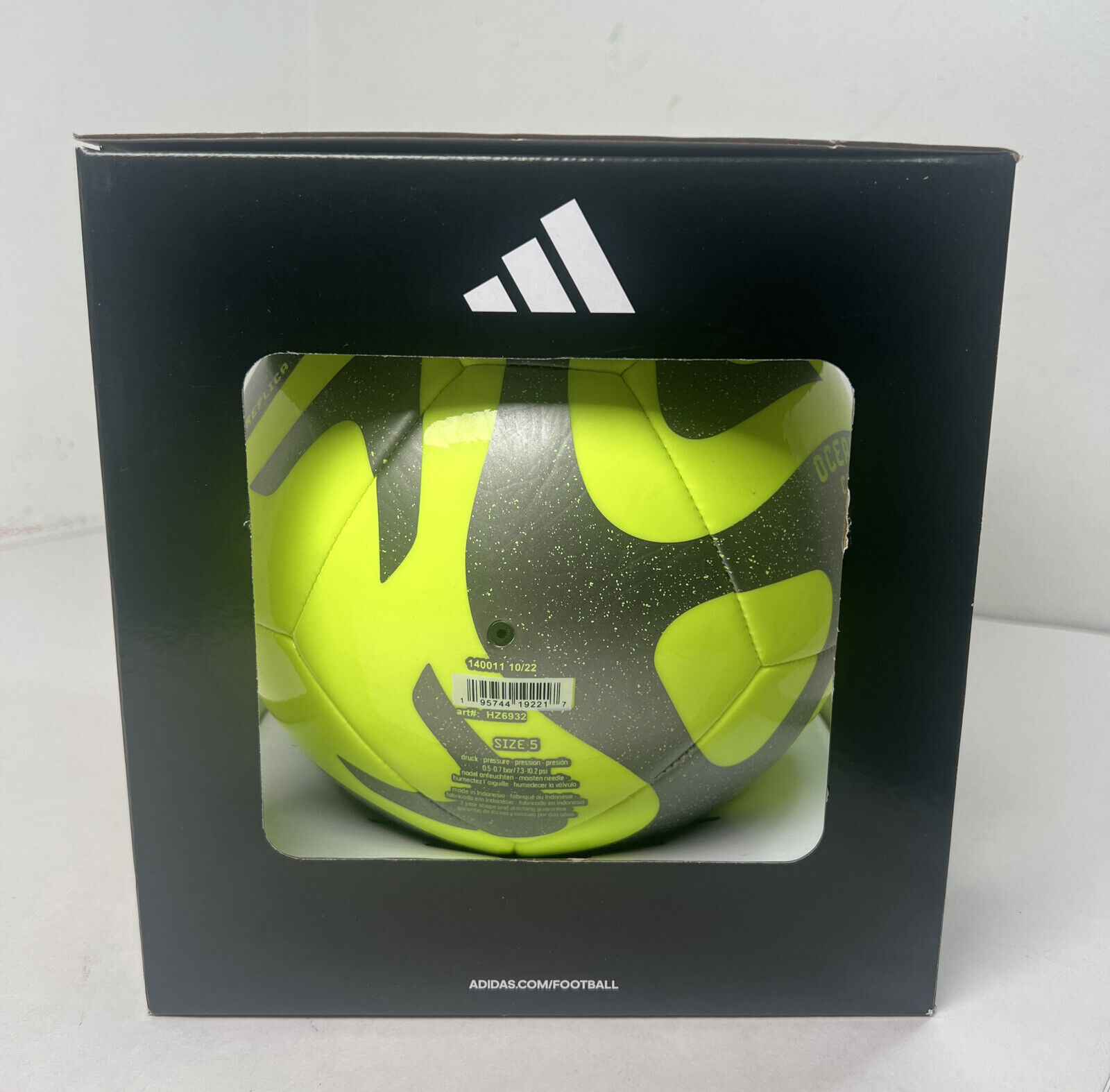 adidas FIFA Women's World Cup 2023 Oceaunz Club Soccer Ball Yellow HZ6932  Sz 5