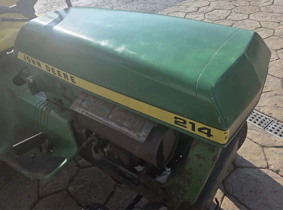 John Deere 200 Series Garden Tractor Hood & Supports. Working Headlights. Nice! - Image 3 of 4