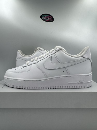 Nike Air Force 1 Low ‘07 Triple White CW2288-111 Size 9.5 B-Grade