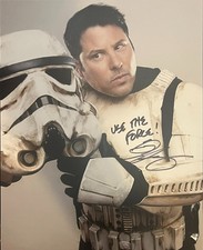 Star Wars GREG GRUNBERG SIGNED 8x10 PHOTO - Crease