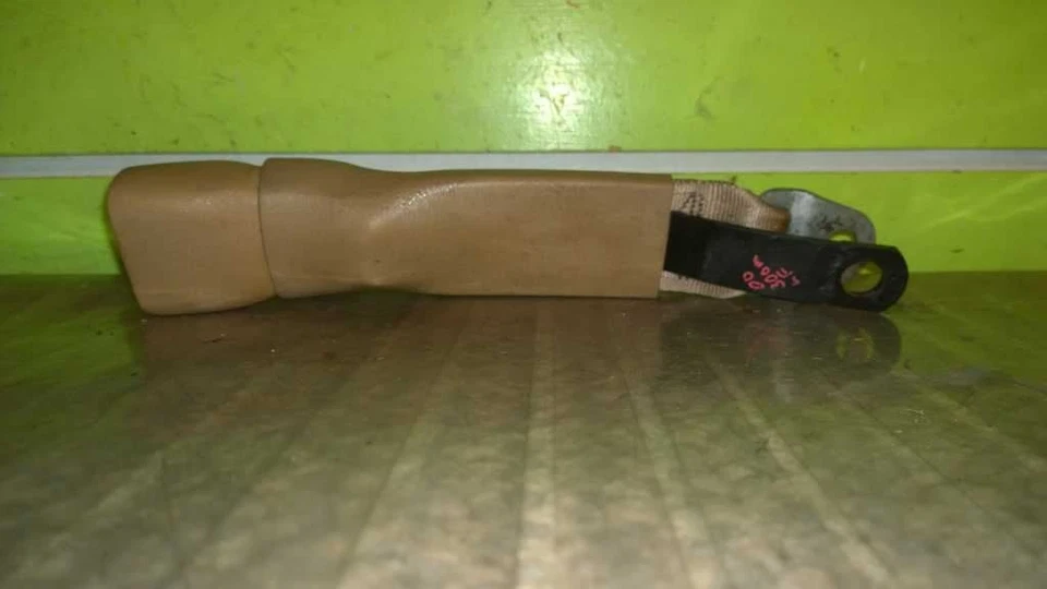 00 CHRYSLER 300 М 3,5 Л AT SDN ВОДИТЕЛЬ ЛЕВАЯ ПЕРЕДНЯЯ ПРЯЖКА РЕМНЯ БЕЗОПАСНОСТИ OEM 1454-18 - Изображение 2 из 3