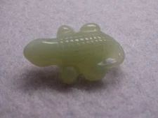 EXCEPTIONAL RARE JADE ALLIGATOR REALISTIC BUTTON Self Shank