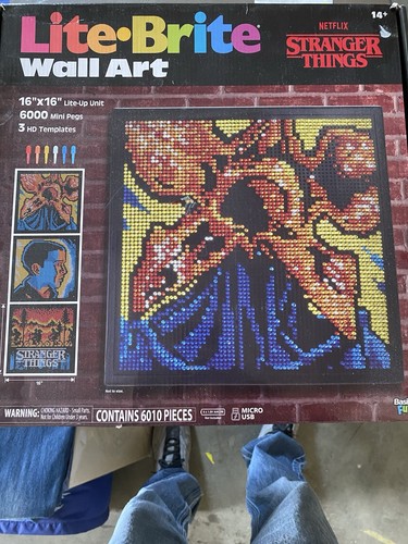 Lite Brite Stanger Things Demogorgon B9S5