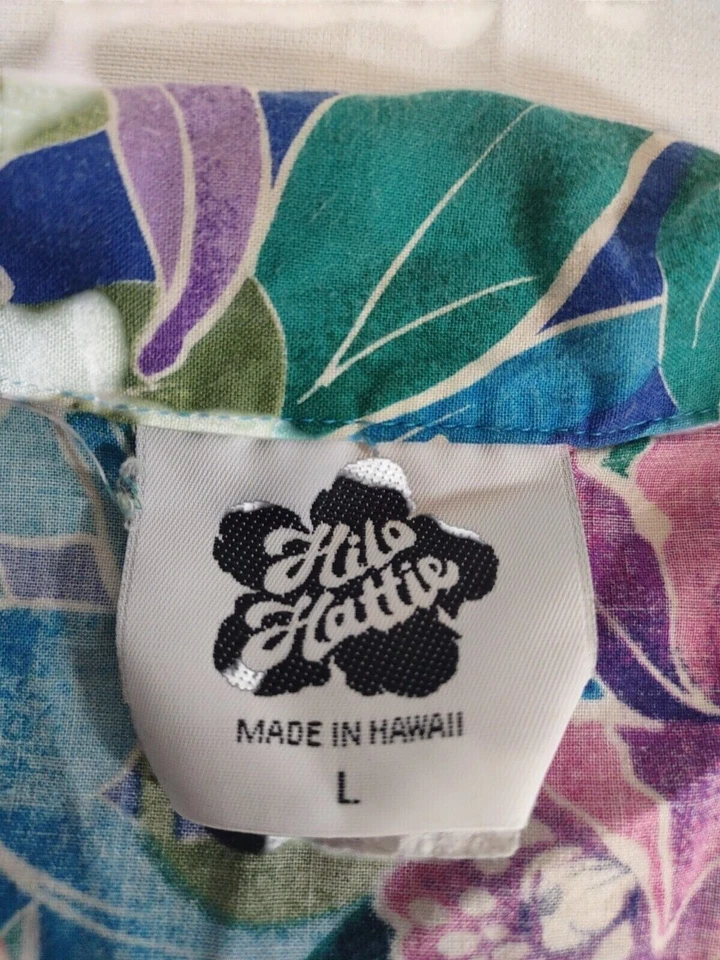 Camisa hawaiana Hilo Hattie para mujer talla grande floral azul colorida hecha en EE. UU. Foto 4 de 4