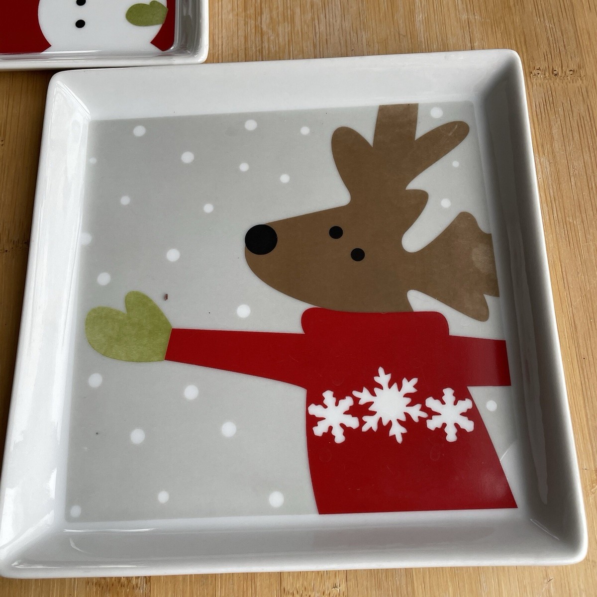 CRATE BARREL Reindeer Snowmen Square Appetizer 6