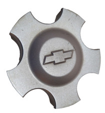 Genuine Factory OEM Chevy Impala Monte Carlo Wheel Center Hub Cap 9596356 Silver