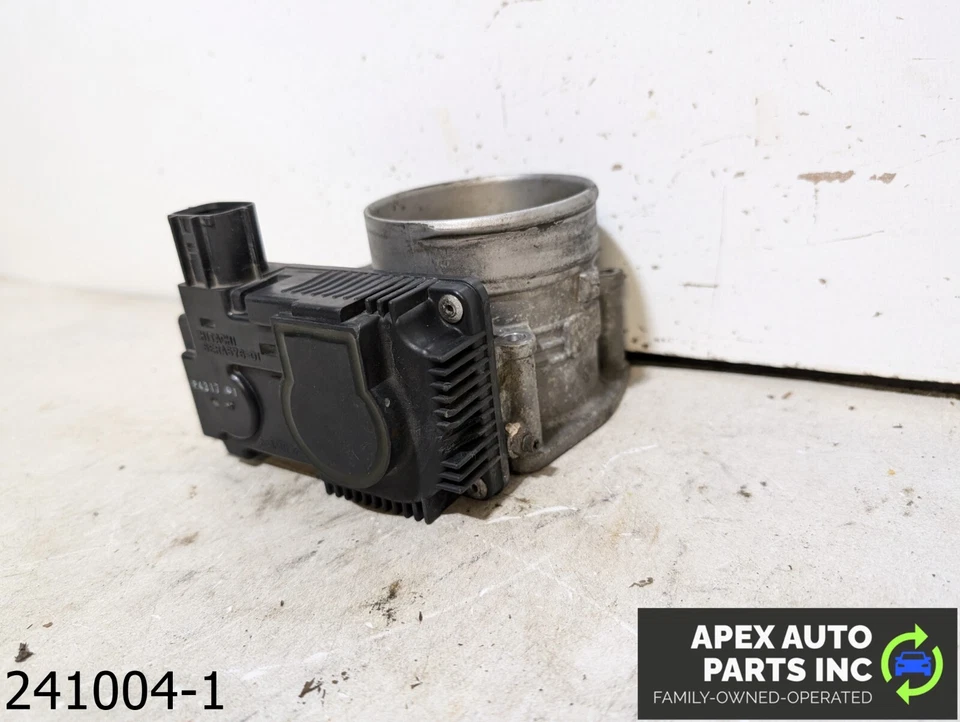 OEM 2002-2004 Infiniti I35 3.5L Throttle Body 6 Cylinder - Image 2 of 4