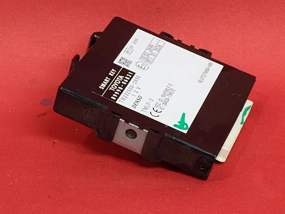 2007-2011 Toyota Camry Keyless Entry Smart Key Control Module 89990-06031 - Image 4 of 4