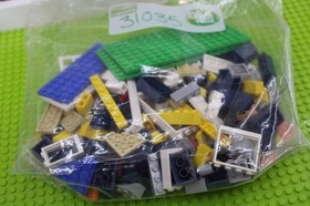 LEGO (31035) Creator 3 in 1, Beach Hut, Used, 100% Complete W/Manuals, No Box