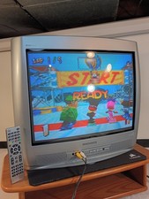 Magnavox 20" CRT TV Retro Gaming w remote Fully Tested CLEAN Silver 2004