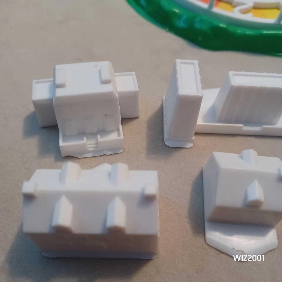 1982 Game Of Life Replacement Wheel 6x Building  Money Insurance Stock Card Etc - Image 4 of 4