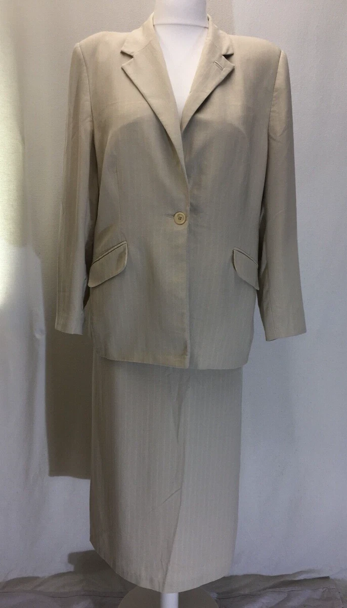 Skirt and deals coat suit