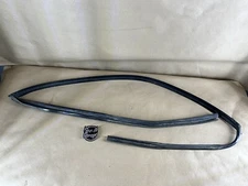 92-95 Civic OEM RH 2 DOOR WINDOW CHANNEL RUBBER SEAL Guide Track Weather-Strip