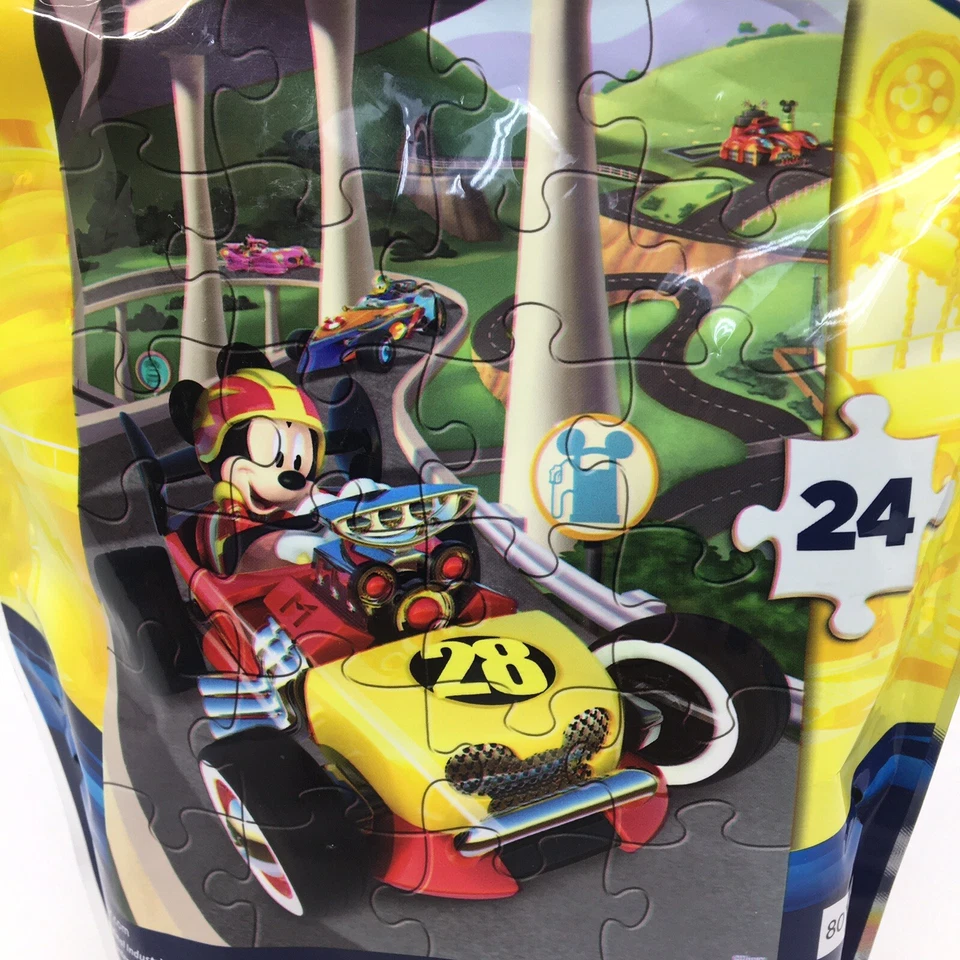 Puzzle on the Go Disney Junior Mickey And The Roadster Racers 24 Piece Puzzle - Image 3 of 4