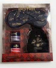 1 LEFT Profusion Cosmetics Harry Potter Holiday - Hogwarts Night Set Christmas