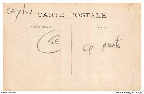 AYBP15-1294-82 - CAYLUS - deux soldats a cheval en avant et un groupe de solda - Photo 2/2