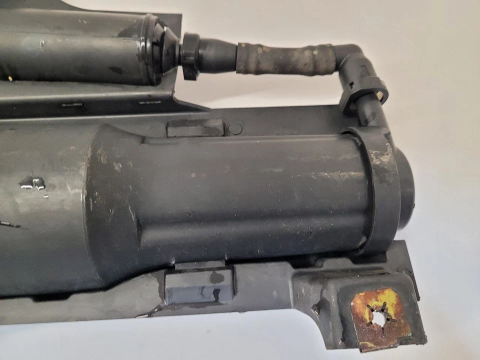 2005 FORD ESCAPE 2.3L Fuel Vapor Canister - Image 2 of 4