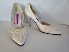 Vintage Susan Bennis Warren Edward  s Sz 8 Bridal Wedding White Pumps Pearl Beads