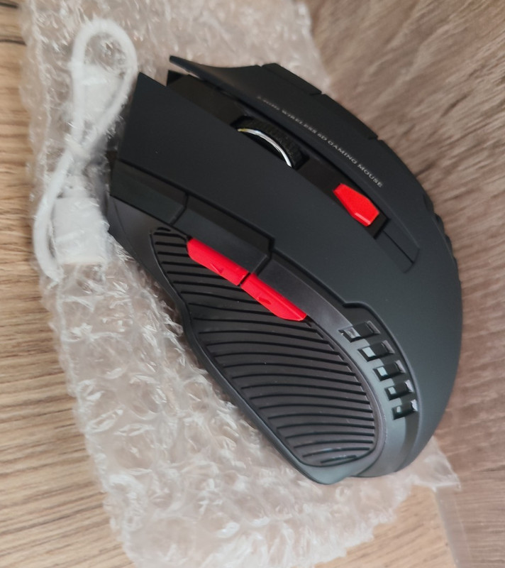 Wireless Gaming Mouse Optical 1600 DPI Rechargeable 6 Button Black/Red