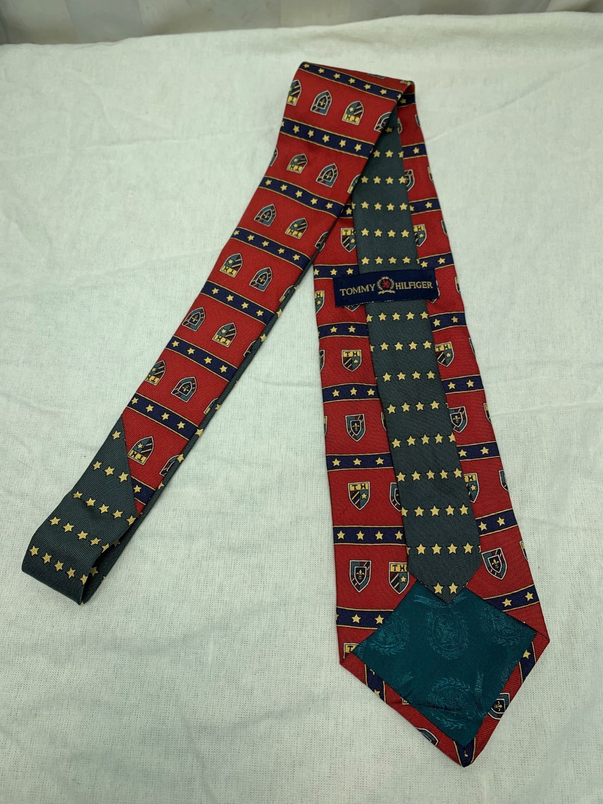 5 Vintage Tommy Hilfiger Neck Ties Blue, Green, Red, Cream thumbnail 16