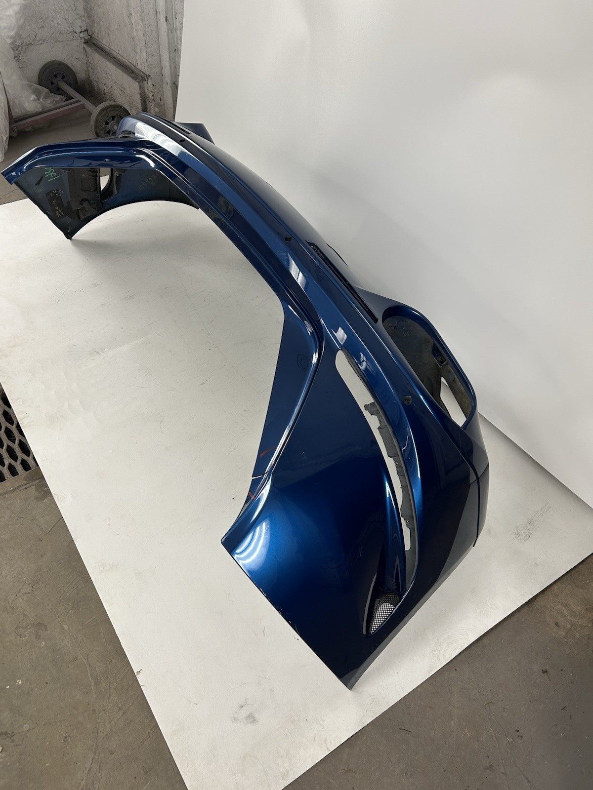 2015-2018 FERRARI CALIFORNIA T REAR BUMPER COVER OEM DAMAGED