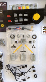 LEGO Technic 8485 Control Center II 1995 - Dinosaur Helicopter Airboat - New