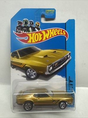 (A1) Hot Wheels 2013 M/L 1971 Ford Mustang Mach 1 HW City Gold