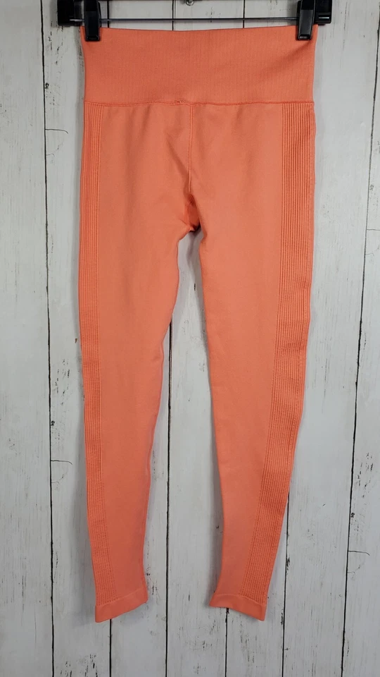 Forever 21 Leggings Mujer S Pequeños Naranja Recortados Tiro Medio Ajustados Acanalados Activos Foto 2 de 4