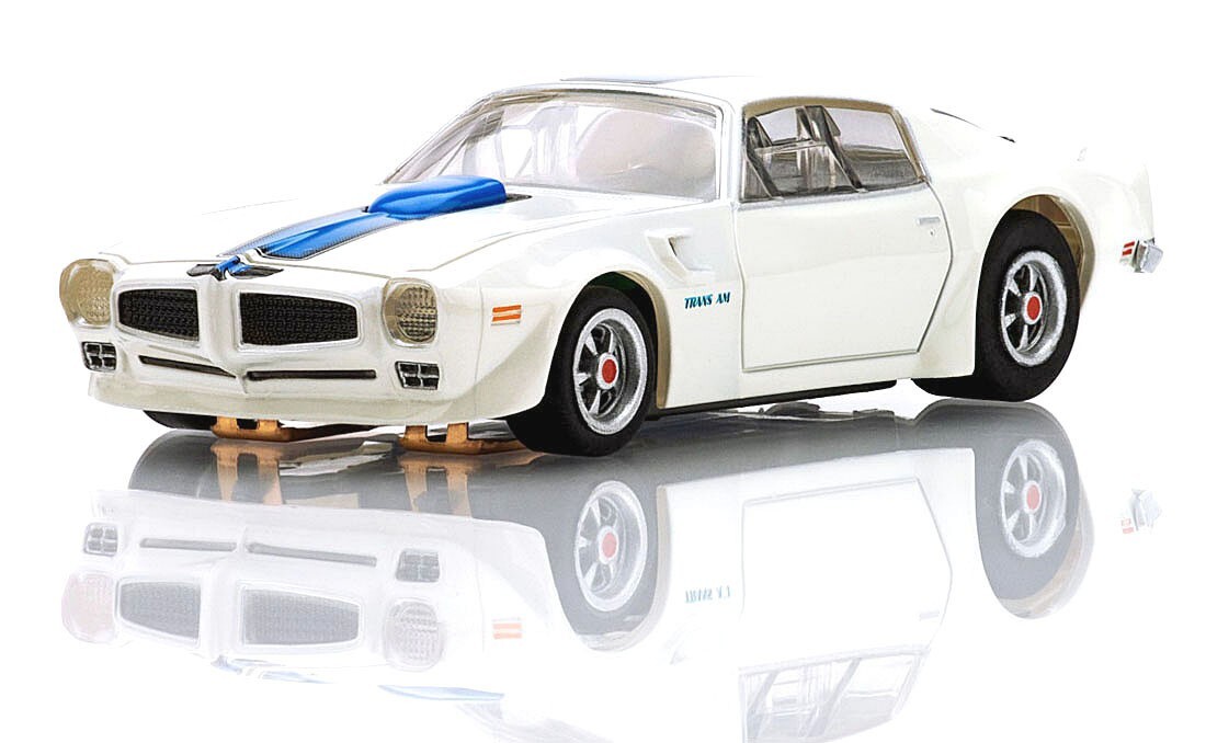 AFX Racing 22096 Mega G 1970 Pontiac Firebird TransAm - White and